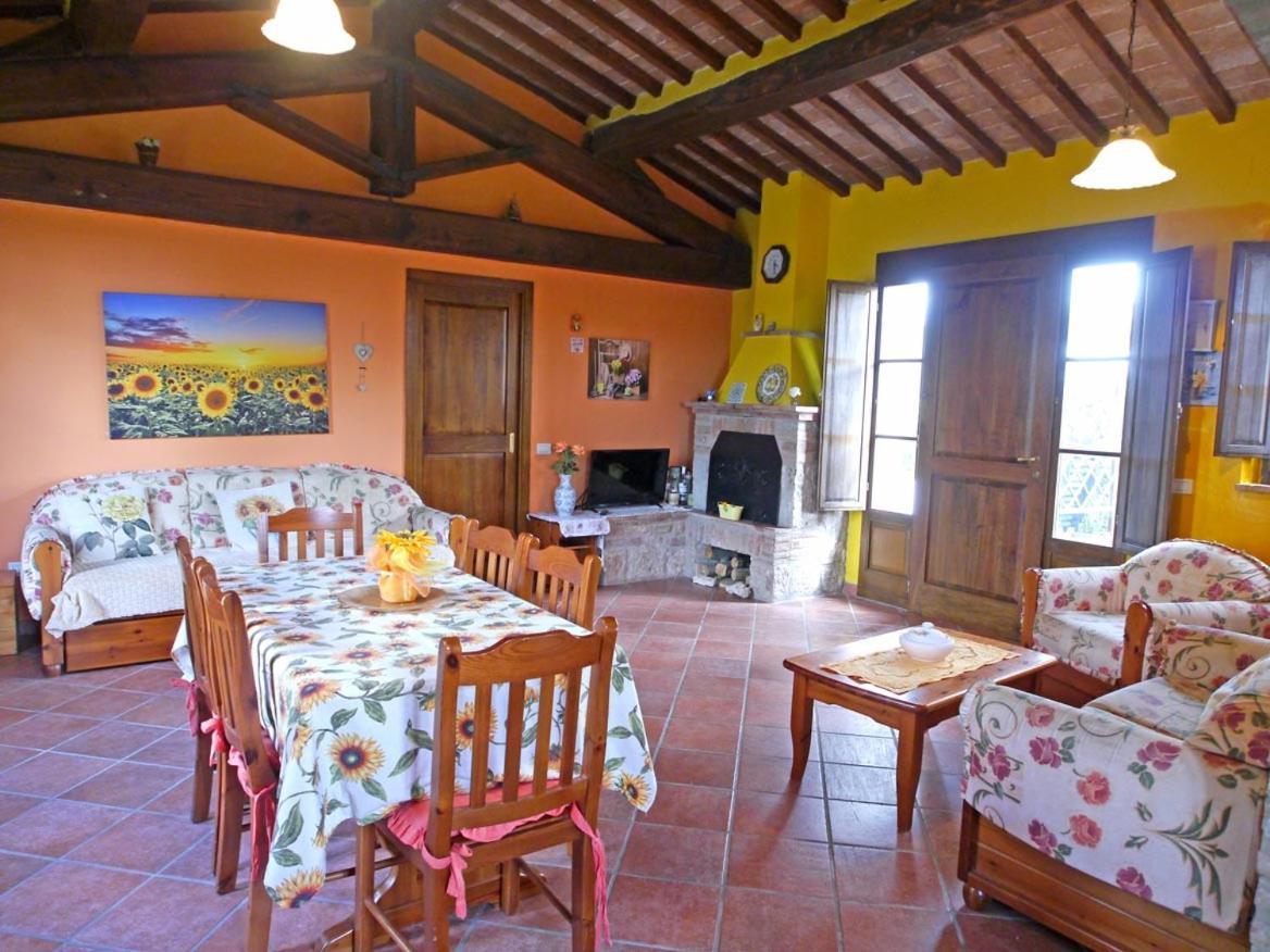 Casa Country House Girasole Vakantie Huis-Wakacje Huis Asciano Exteriör bild