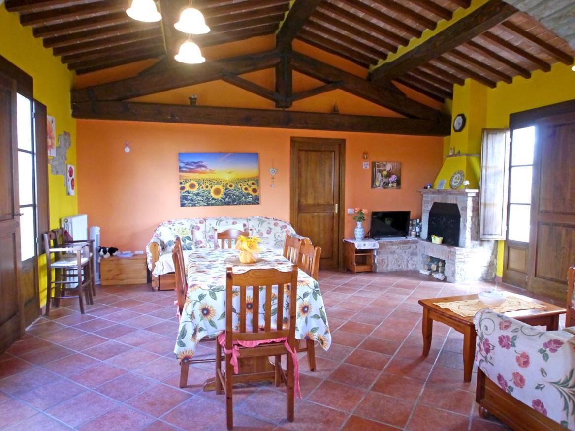 Casa Country House Girasole Vakantie Huis-Wakacje Huis Asciano Exteriör bild