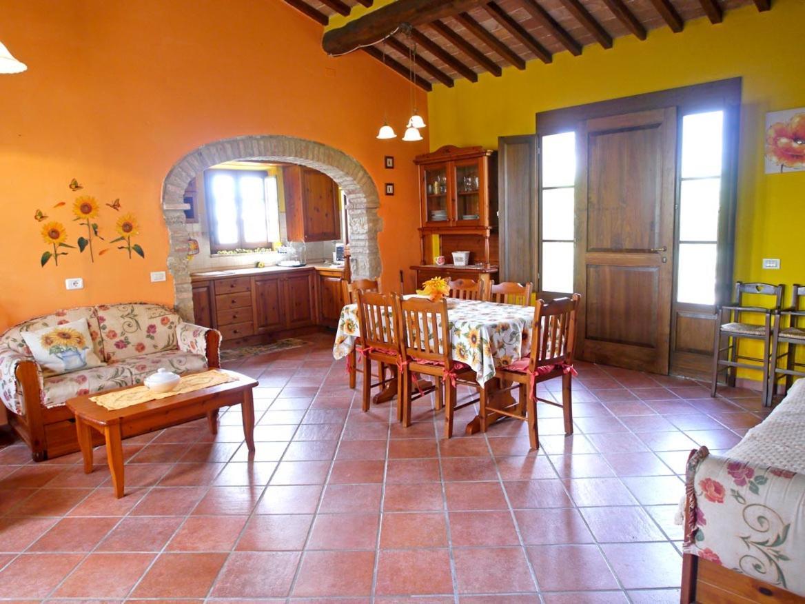 Casa Country House Girasole Vakantie Huis-Wakacje Huis Asciano Exteriör bild